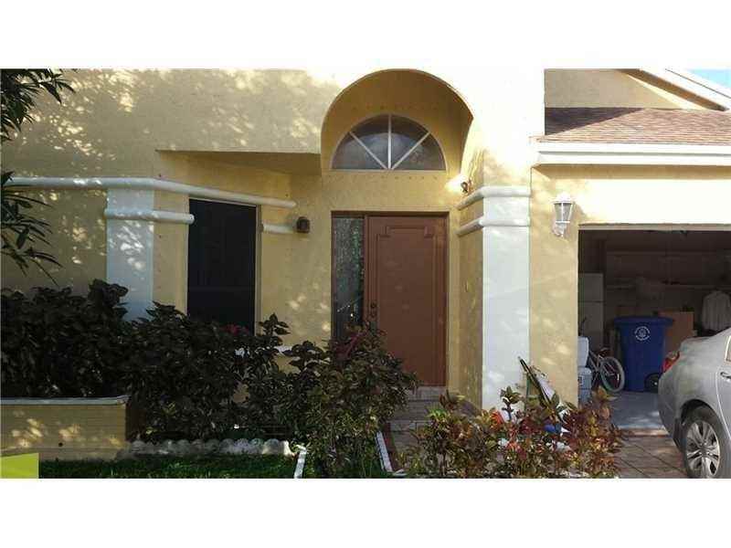 3260 Lucerne Way - Photo 3 of 4