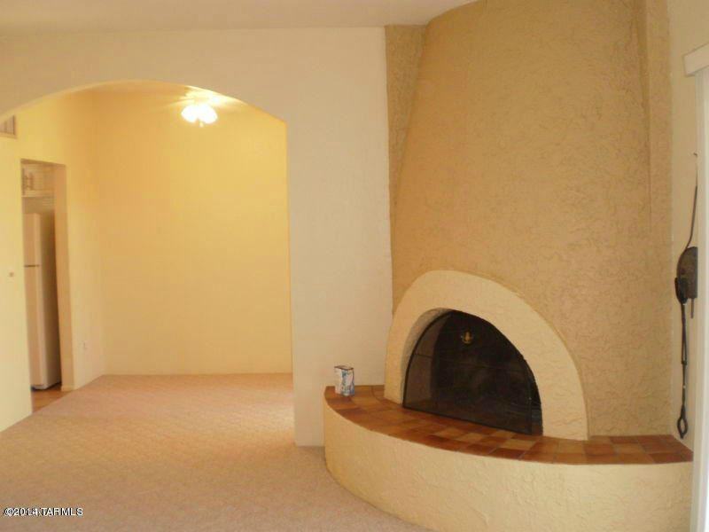 4640 E Vía Pimeria Alta - Photo 3 of 24