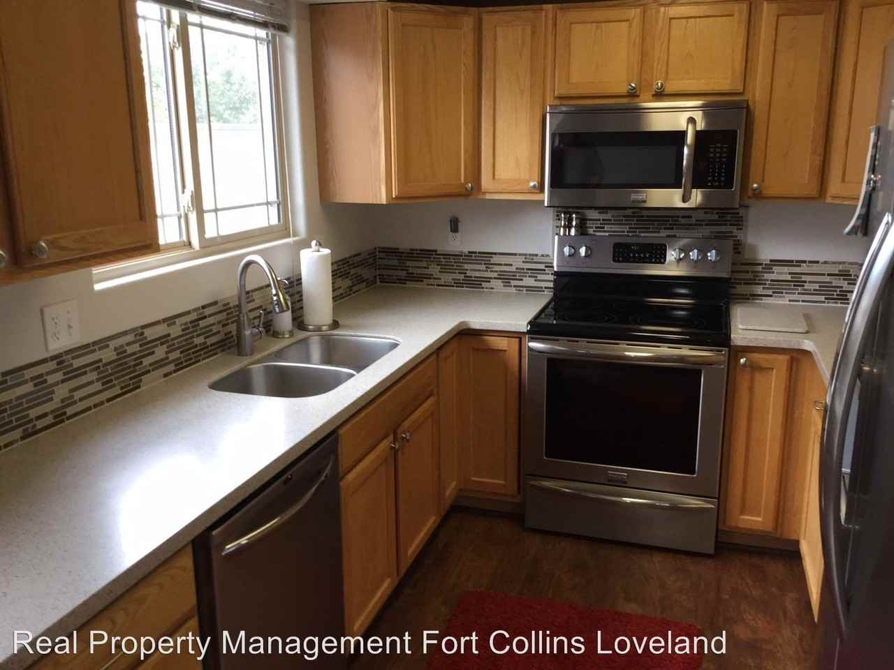 1012 Cuerto Ln #B - Photo 3 of 16