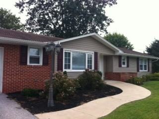 2330 Cottonwood Rd - Photo 2 of 11