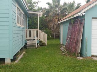 1416 Kirwin St - Photo 2 of 9