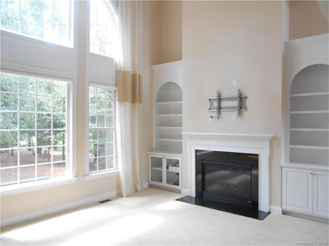 1708 Bentgrass Ln - Photo 3 of 25