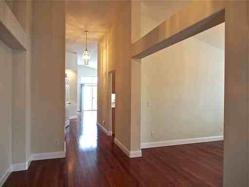 1427 Rosemary Dr - Photo 3 of 23