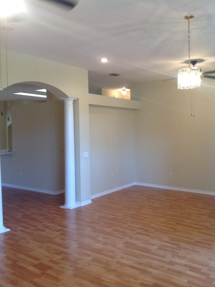 1810 Cattleman Dr - Photo 3 of 10