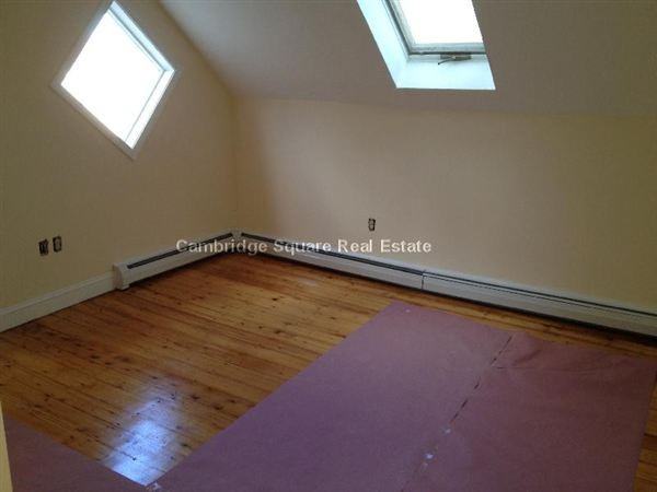 Washington and Perry - Photo 2 of 8