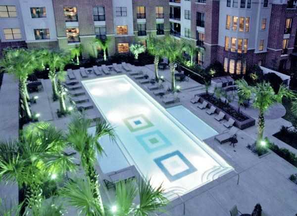 HOUSTON GREENWAY Apartments in Greenway Upper Kirby, Houston, TX