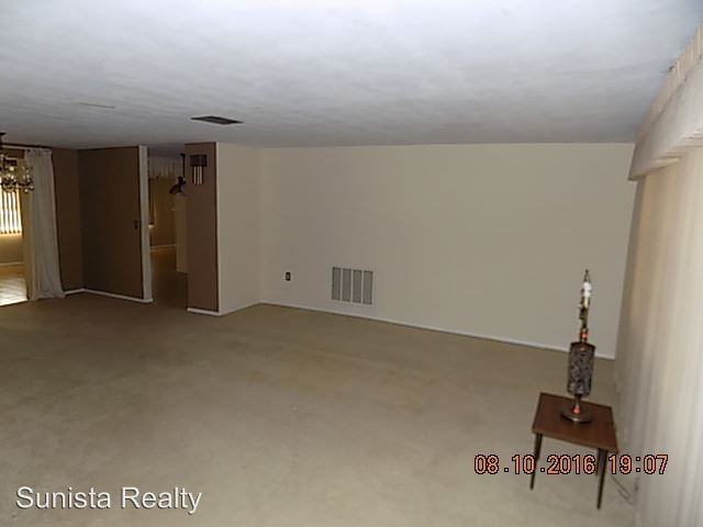 12533 5th Isle - Photo 3 of 22