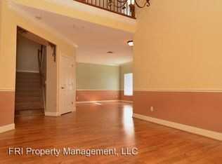 7182 Regina Way - Photo 3 of 19