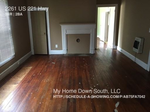 2261 US-221 - Photo 2 of 7