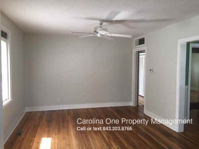 33 Colleton Dr - Photo 3 of 21