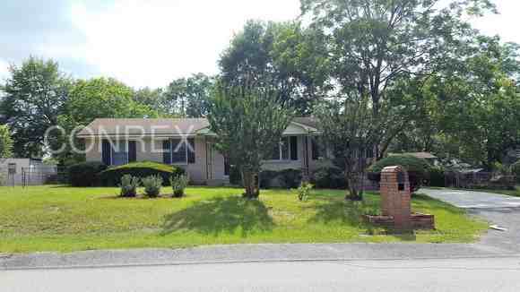 810 Armour St - Photo 2 of 14