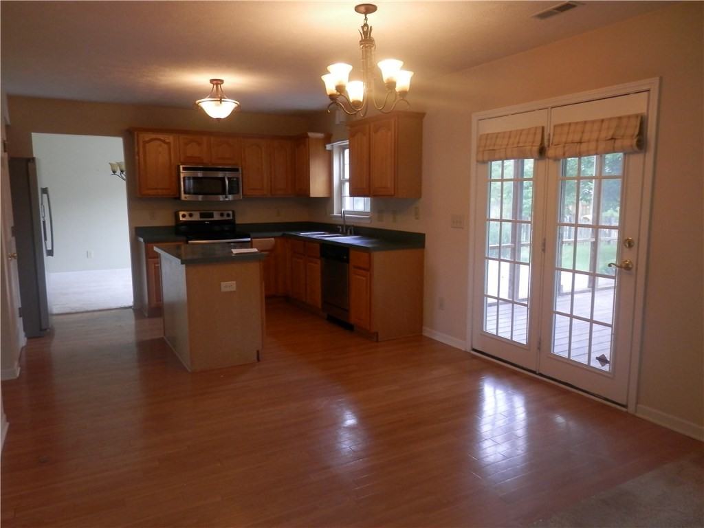 5825 Pheasant Court - Photo 2 of 12