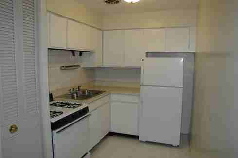 525 W. Deming Place - Photo 2 of 20