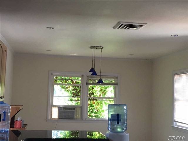 34 Redfield Rd - Photo 3 of 9