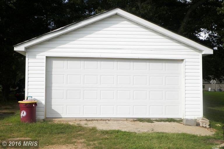 45548 Drayden Rd - Photo 2 of 22