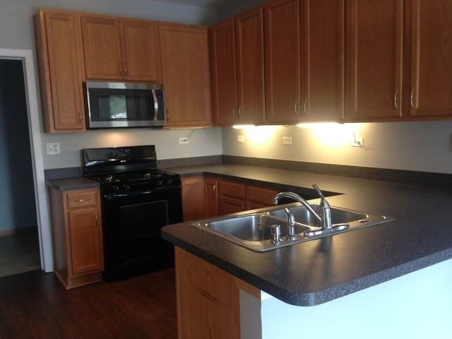 1380 Remington Dr - Photo 2 of 11