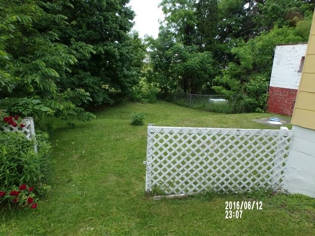 352 W Hayden St - Photo 2 of 9