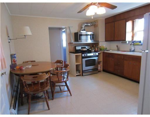 27 Levinson Ave #0 - Photo 2 of 10