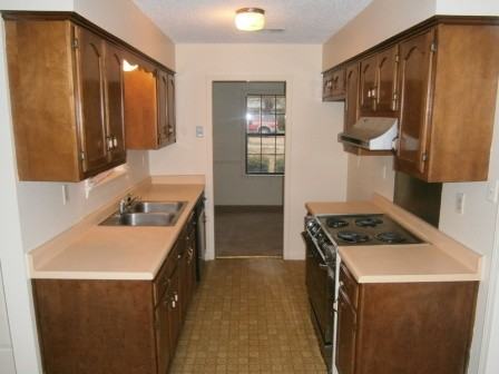 4877 Summit Ridge Drive - Photo 3 of 6