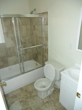 1702 48th Ave - Photo 3 of 6