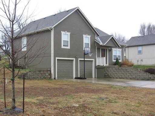 17023 Barr Ave - Photo 2 of 3