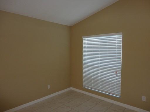 3616 Seminole Dr - Photo 3 of 22