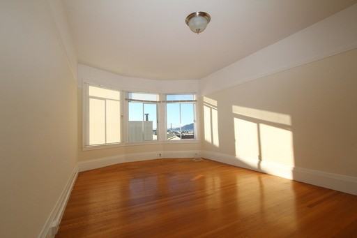 2925 Van Ness Ave #9