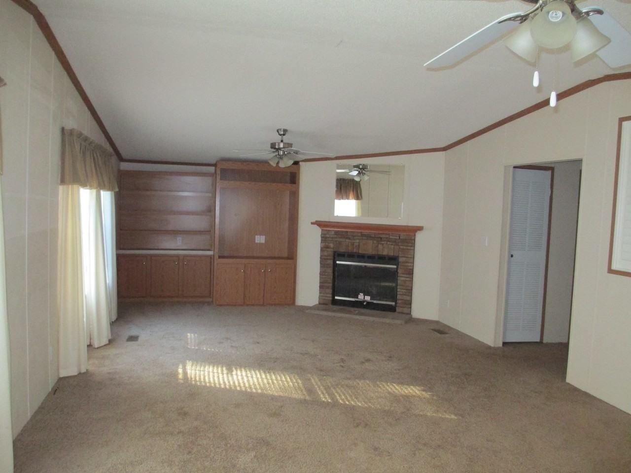 199 Greenvalley Dr - Photo 3 of 13