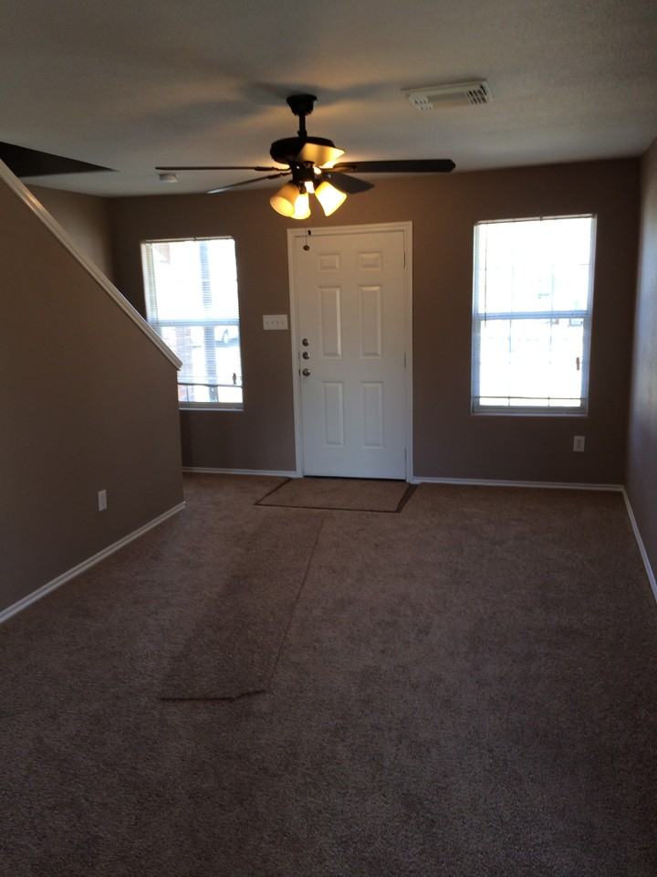 504 Leaf Cluster Ct - Photo 2 of 13