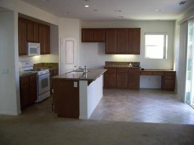 24999 Catkin St - Photo 3 of 10