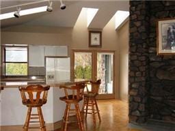 41 Augusta Pl - Photo 2 of 6