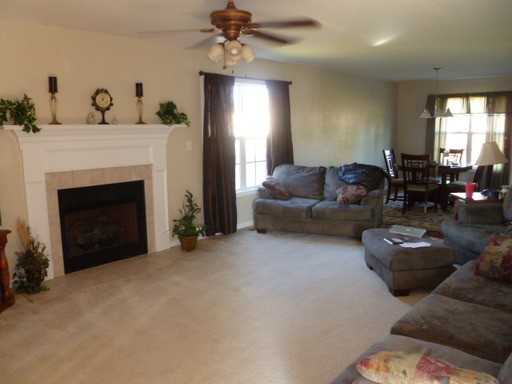 52 English Oak Dr - Photo 3 of 17