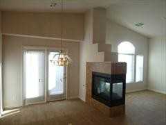 2306 Yellowstone Creek Dr - Photo 2 of 10