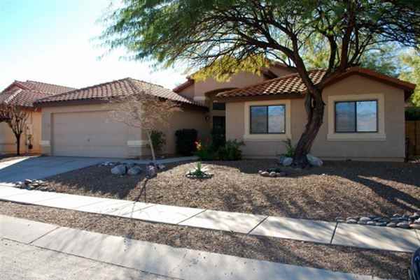 10680 E Channelside Dr - Photo 2 of 36