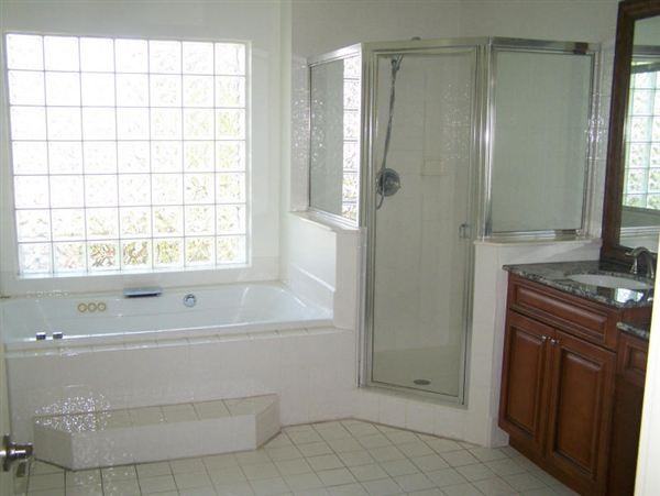 15730 Cedar Grove Ln - Photo 3 of 6