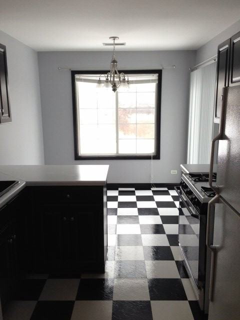 1220 Winfield Ct - Photo 2 of 10