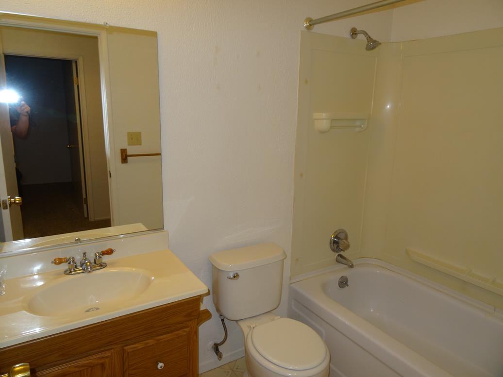 5106 Kauai Way - Photo 3 of 15