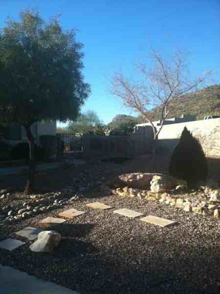 5012 S London Ct - Photo 2 of 9