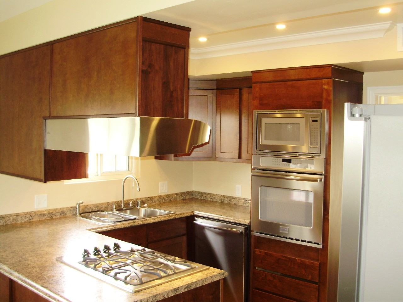 1901 W Devers St - Photo 2 of 9