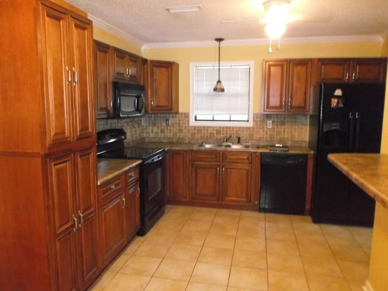 608 Snell Bridge Rd - Photo 2 of 3