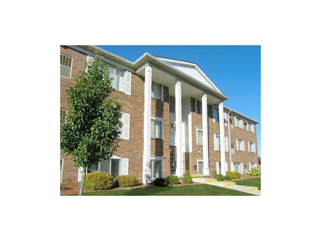 The Barrington Apartments 9960 Wayne Rd, Romulus, MI 48174 Zumper