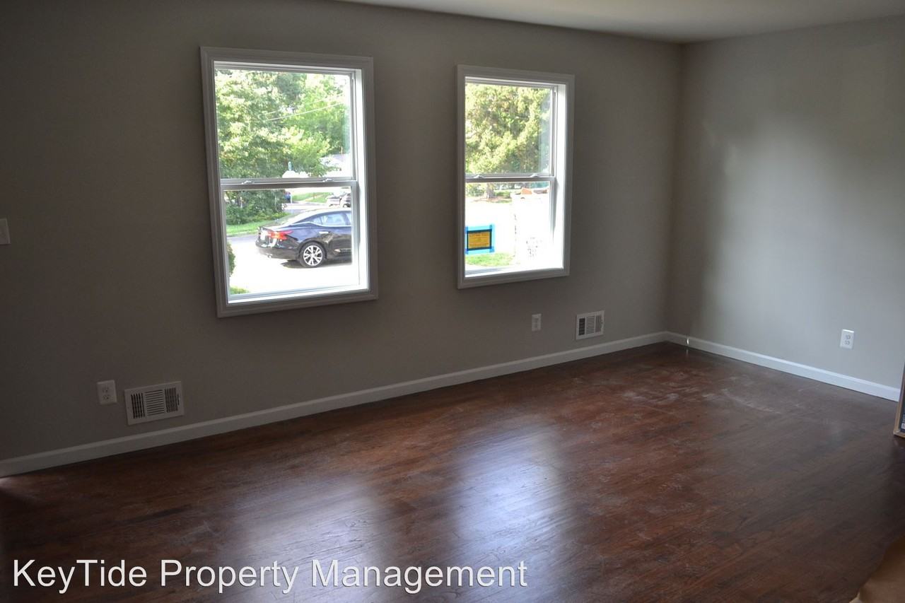 919 N Concourse - Photo 2 of 10