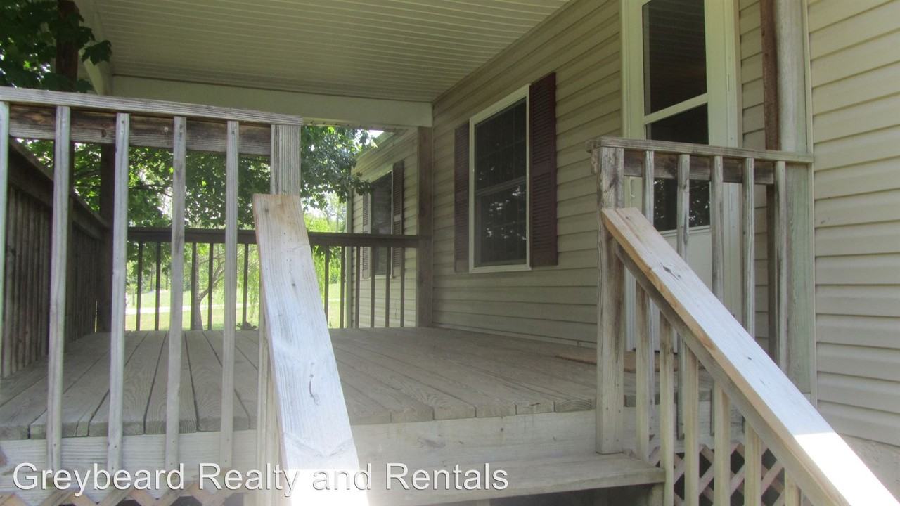 28 White Pine Dr - Photo 3 of 12