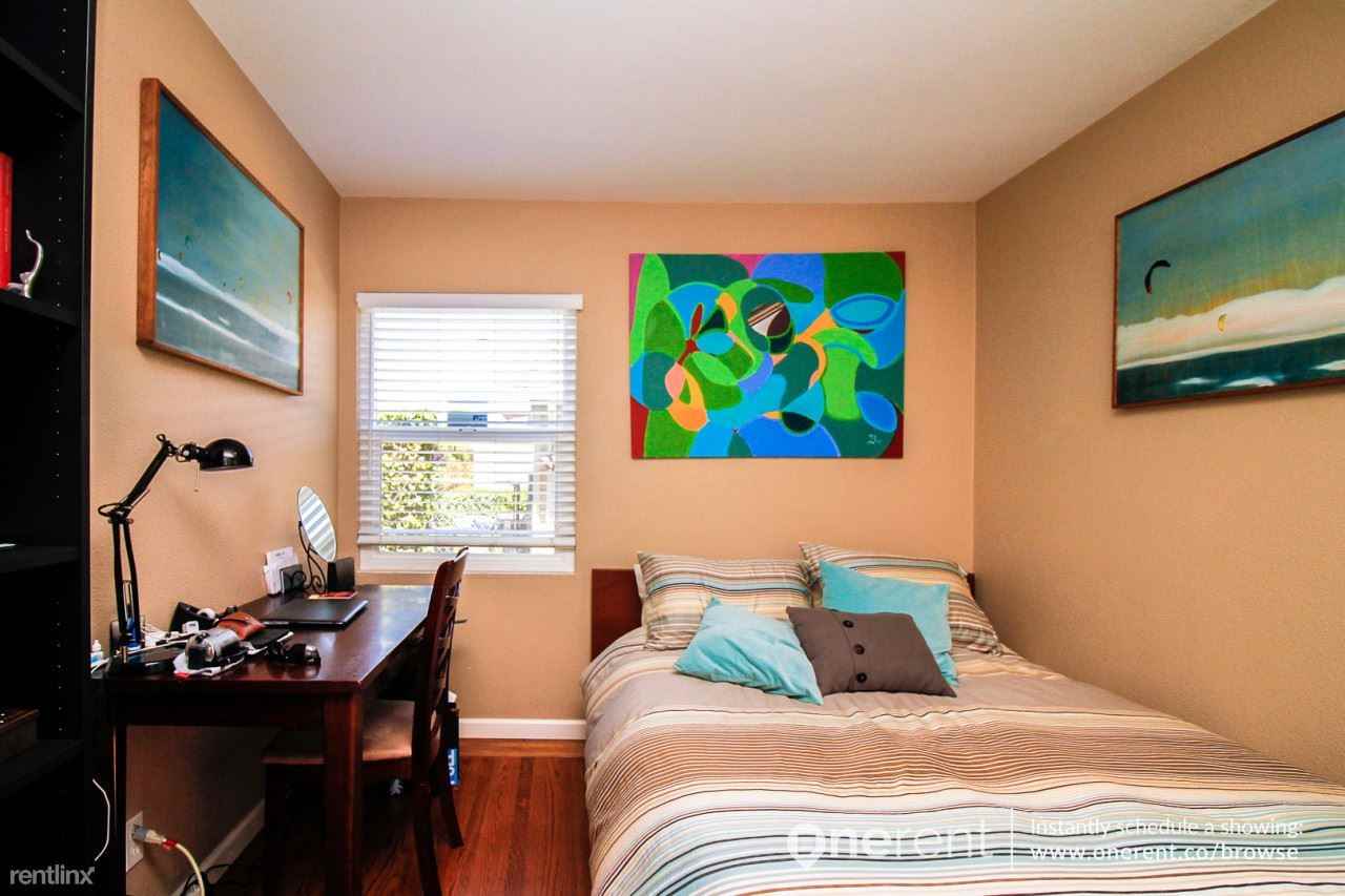 1792 Villa St - Photo 3 of 10