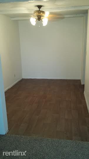 Stone Oak Apartments - Photo 3 of 5