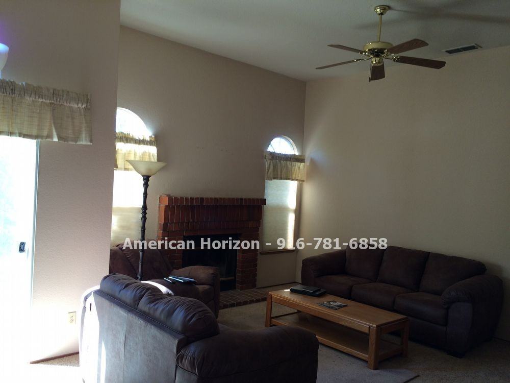 9251 Welford Ct - Photo 2 of 8