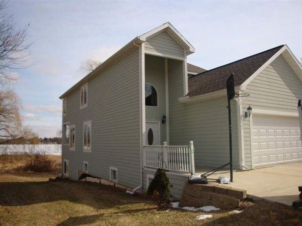 15507 Outer Dr - Photo 2 of 5