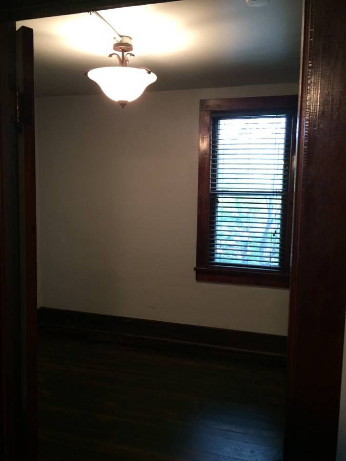 313 North Quincy Street - Photo 2 of 17