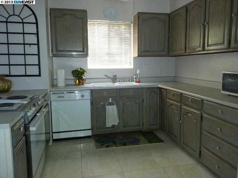 4781 Redding St - Photo 3 of 16