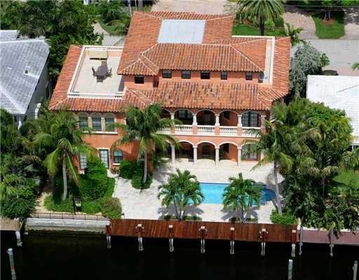 633 Flamingo Dr - Photo 2 of 8